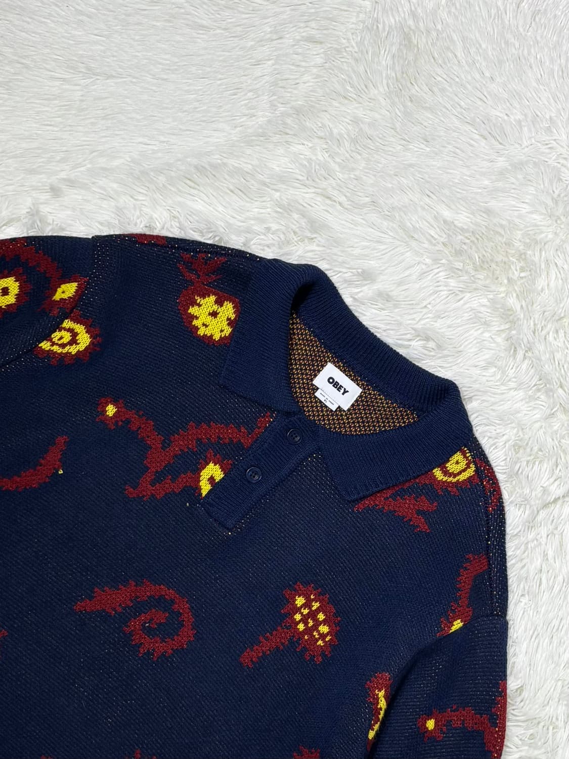 오베이 패턴 카라넥 니트 상품이미지4