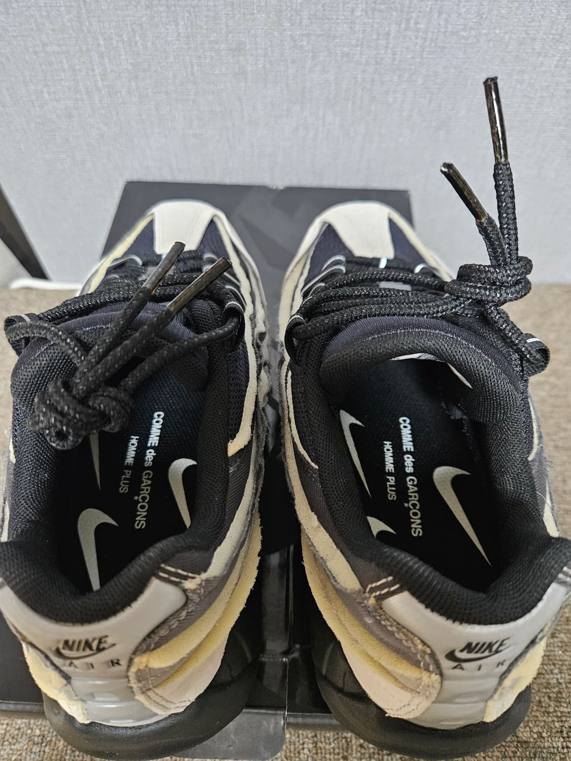 나이키 꼼데가르송 옴므 플러스 에어맥스95 차콜 남240 여245 상품이미지4