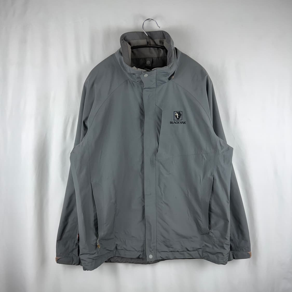 95) 블랙야크 고어텍스 바람막이 자켓 차콜 상품이미지2
