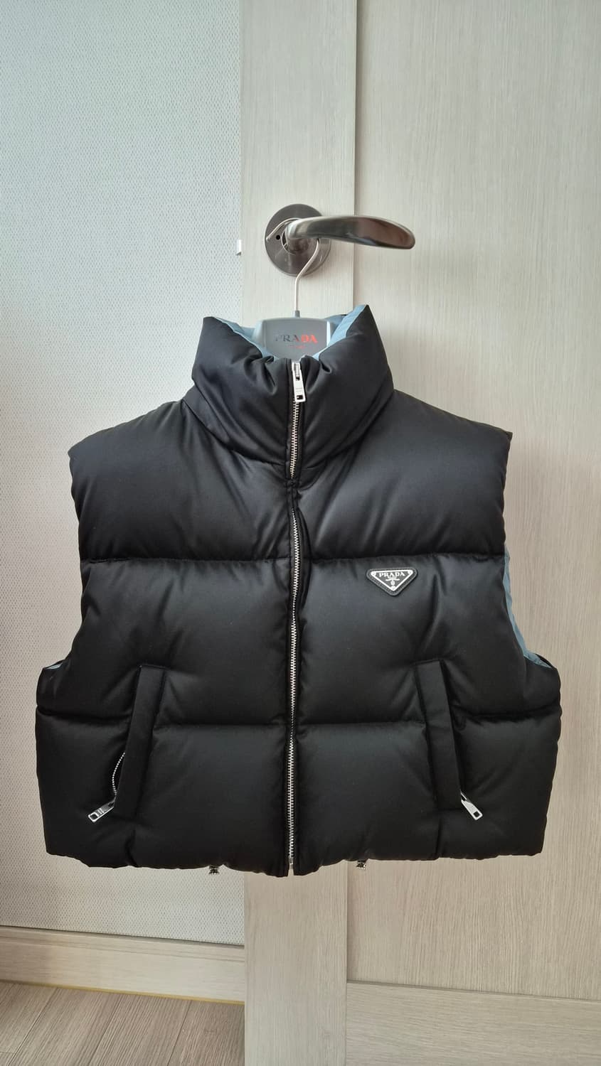 프라다 패딩조끼베스트 상품이미지1