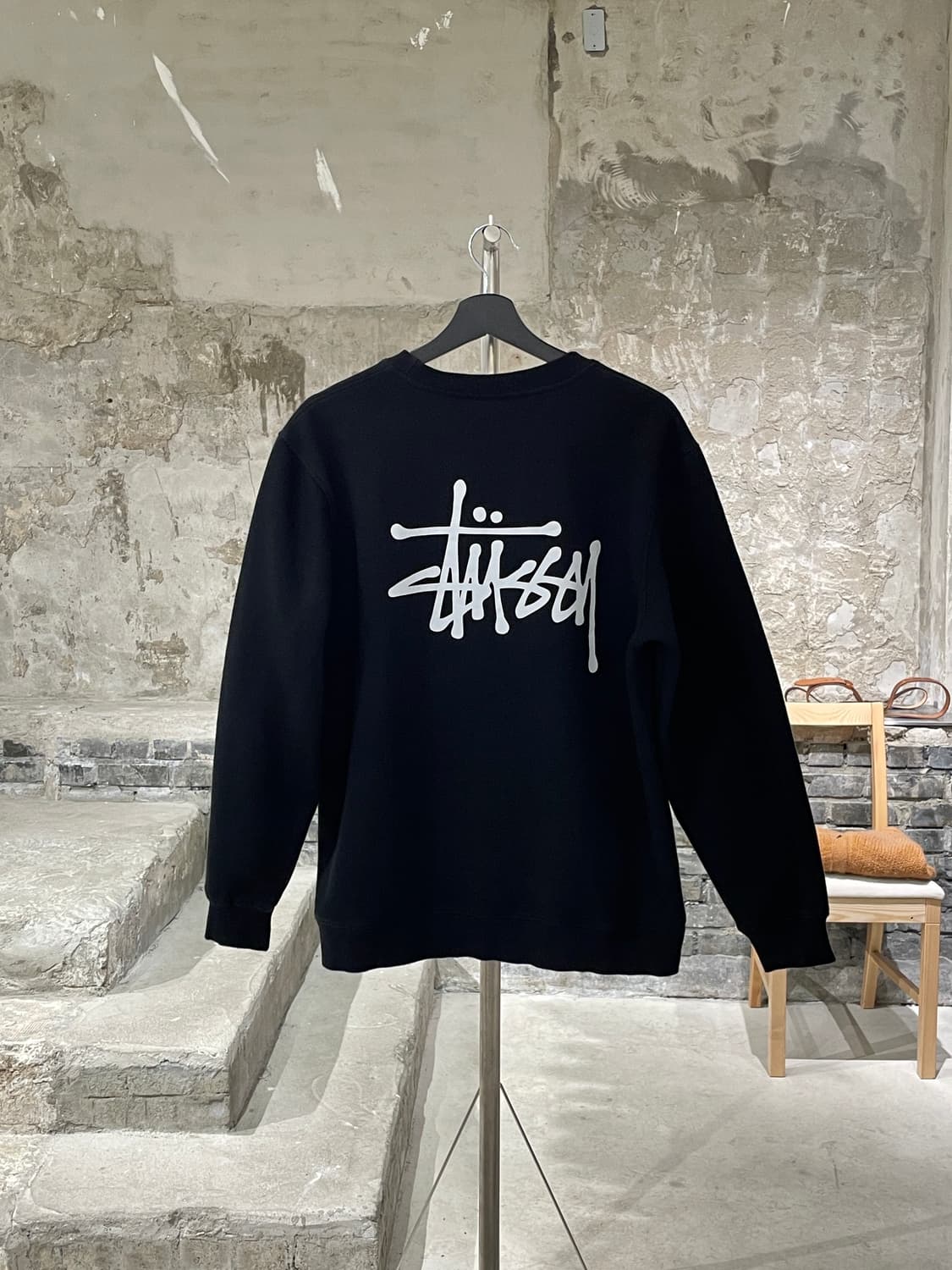 스투시 블랙 베이직 로고 스웻 셔츠 상품이미지6