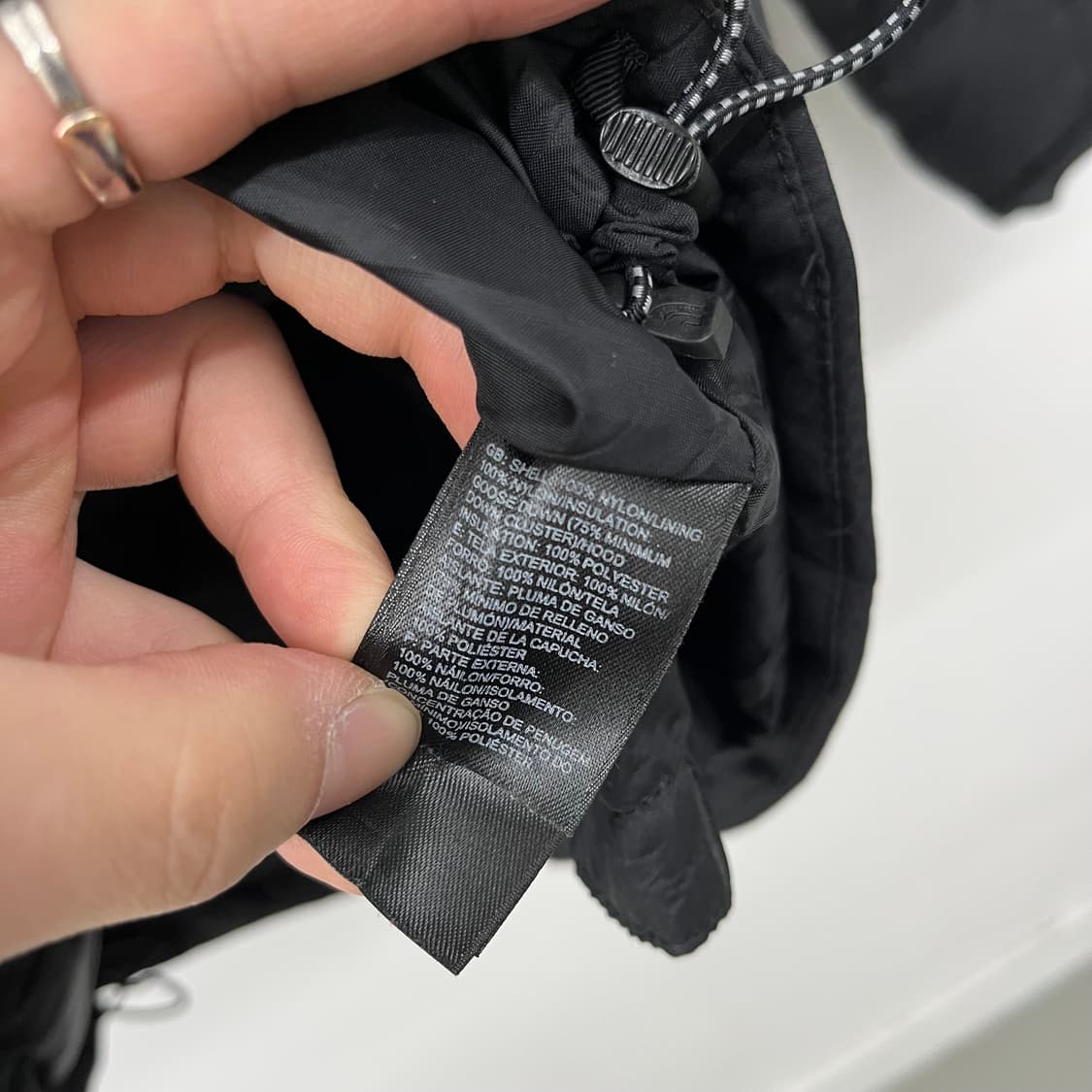 노스페이스 여성 블랙 패딩 자켓 후드 M 상품이미지7