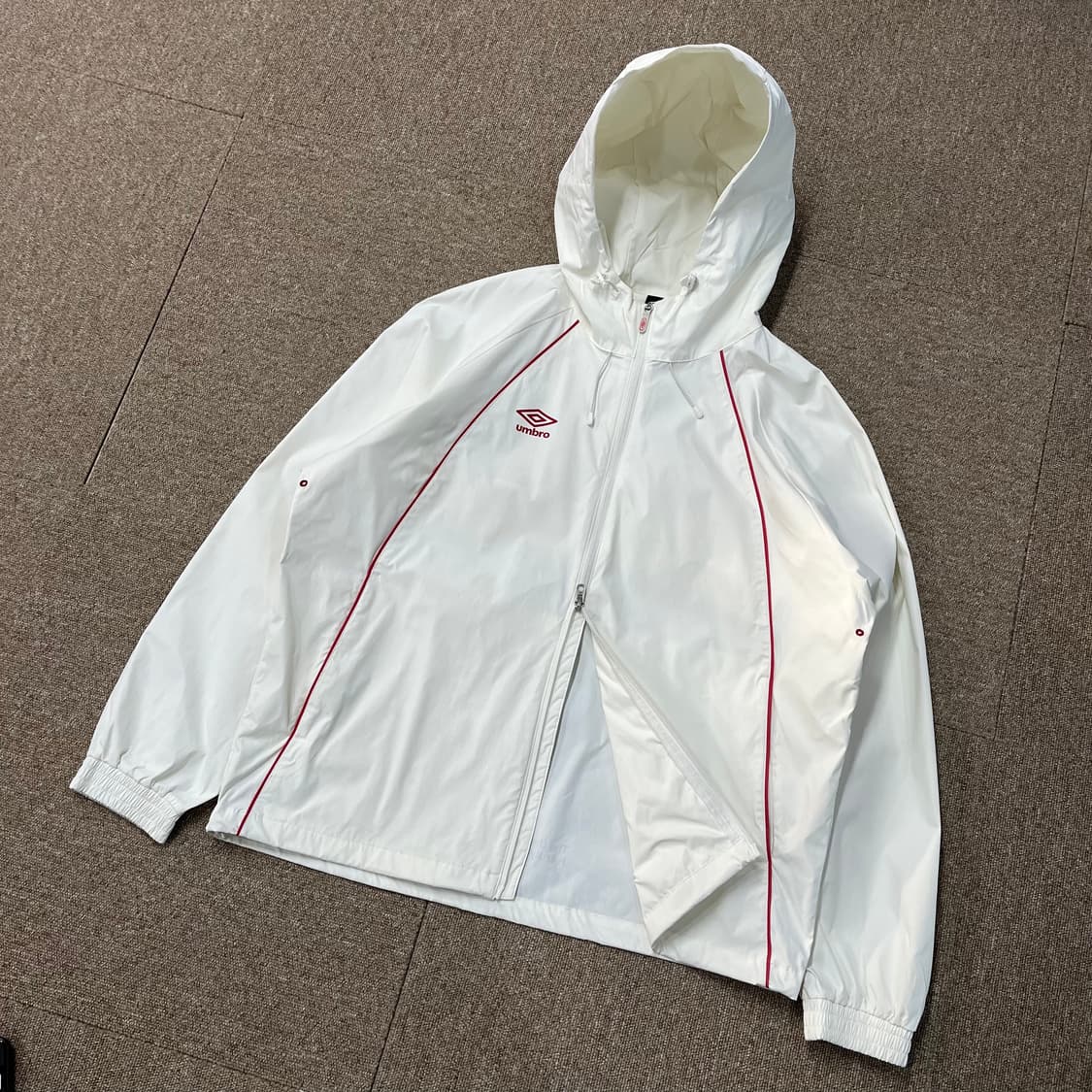 엄브로 슈퍼벤틸레이션 후드 집업자켓 상품이미지2