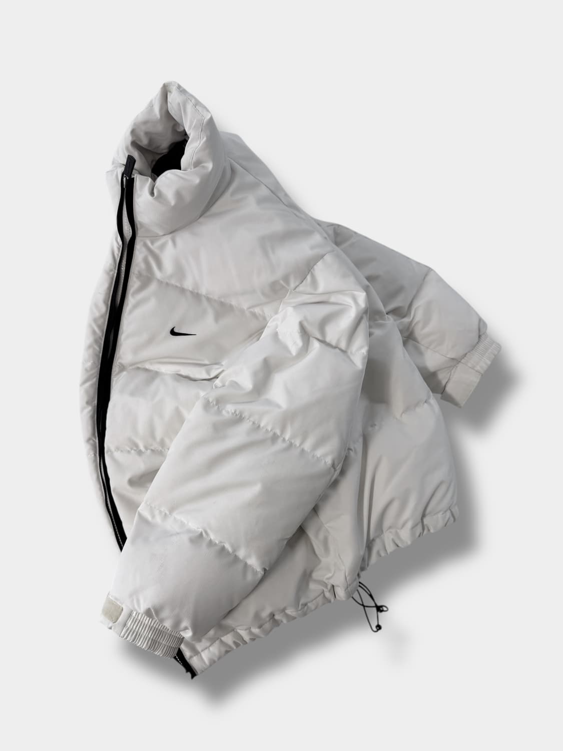 나이키 00‘s 루즈핏 화이트 덕다운 푸퍼 패딩  뉴챔프 상품이미지3