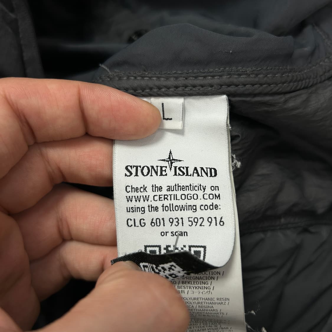 스톤아일랜드 20FW 룸우븐 후드 경량패딩(L) 상품이미지3