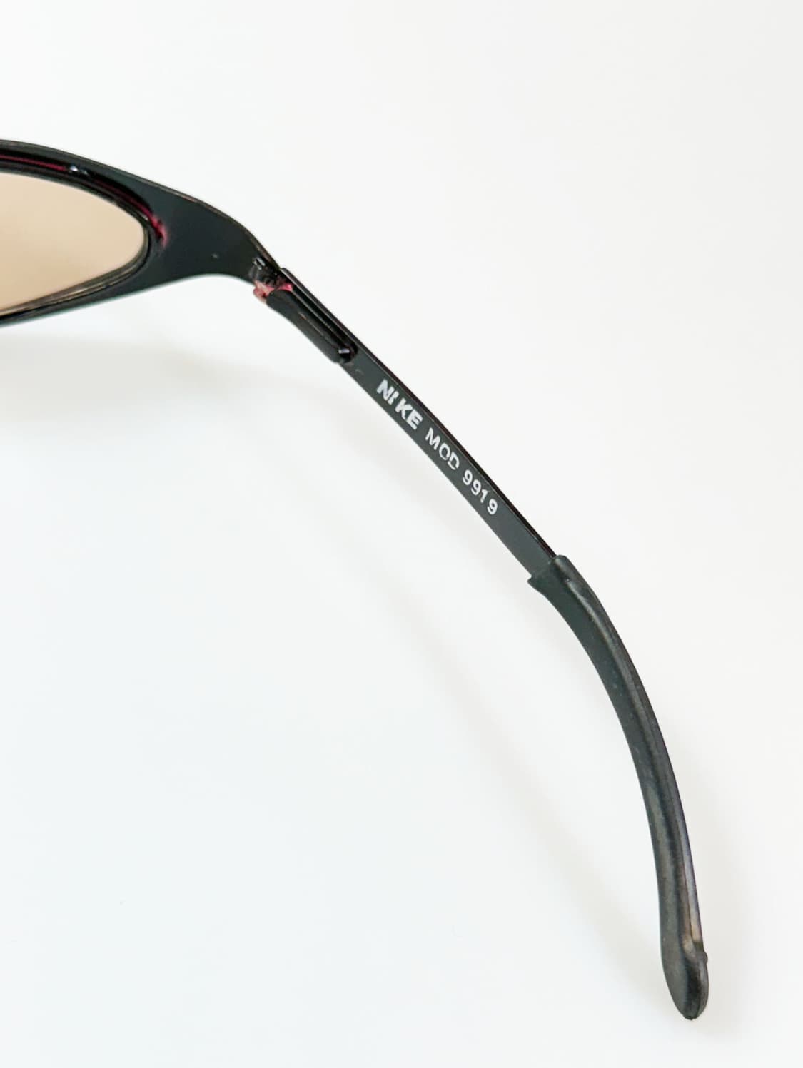 나이키 메탈릭 오벌 프레임 틴트 빈티지 선글라스 상품이미지6