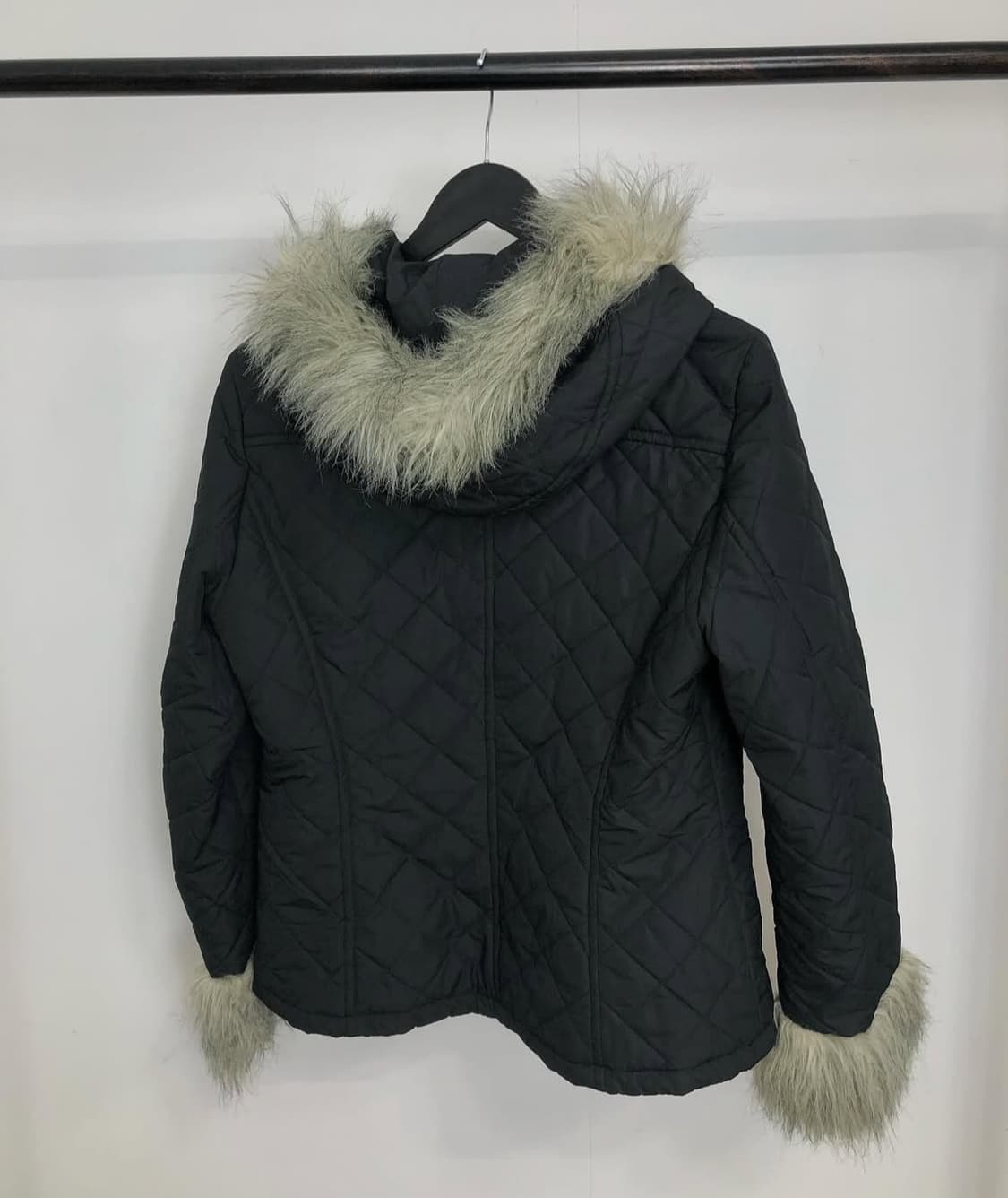 Black fur point quilting jk 상품이미지4