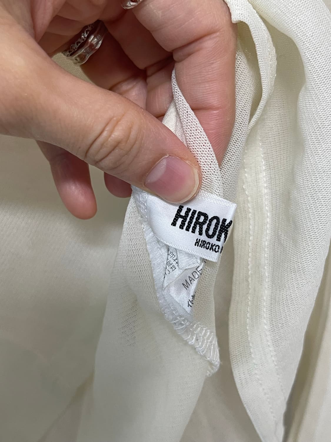 HIROKO BIS 아이보리 시스루 터틀넥 상품이미지3