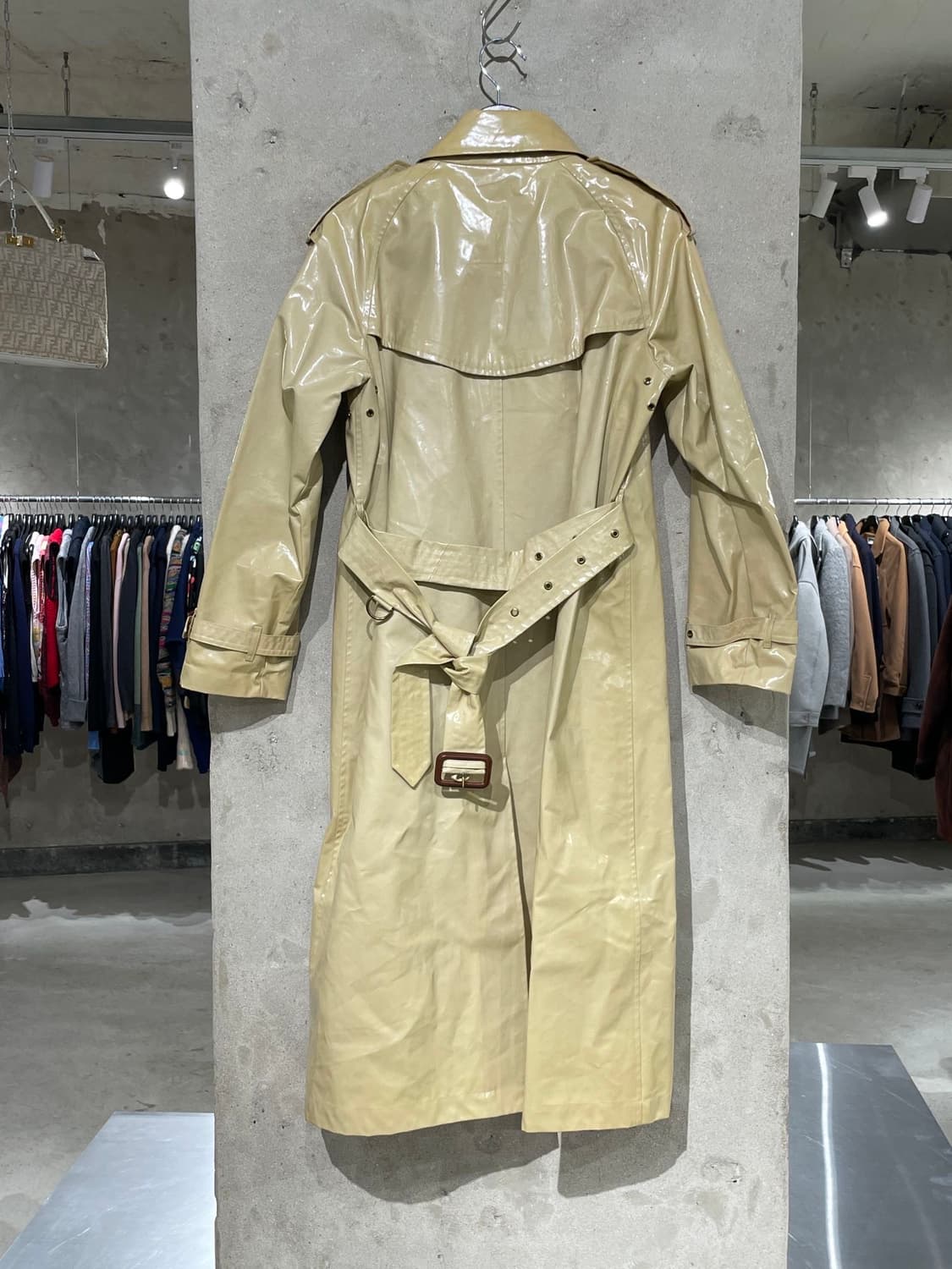 버버리 라이트 옐로우 코팅 더블 브레스티드 코트 상품이미지6