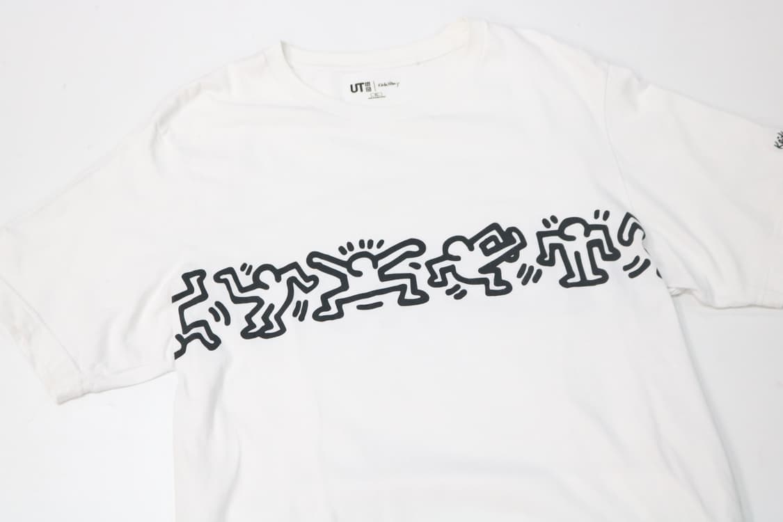 UT 키스 해링 그래픽 화이트 반팔 티셔츠 (XL) 상품이미지3