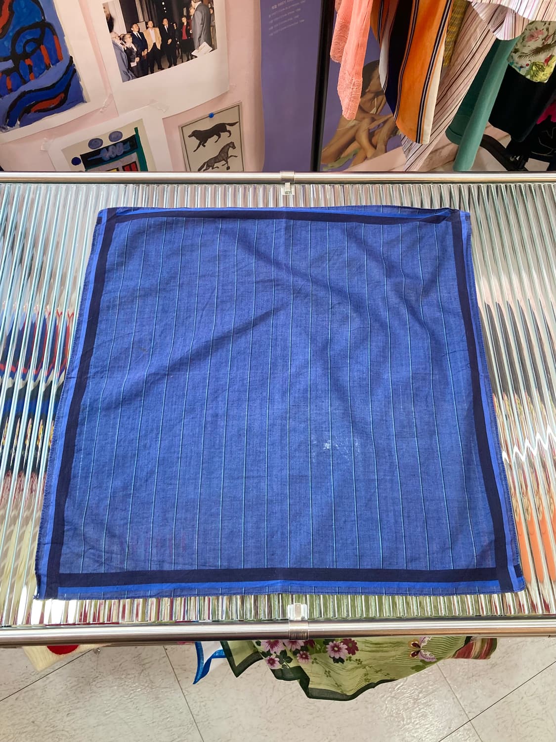 빈티지 네이비 스트라이프 손수건 상품이미지1