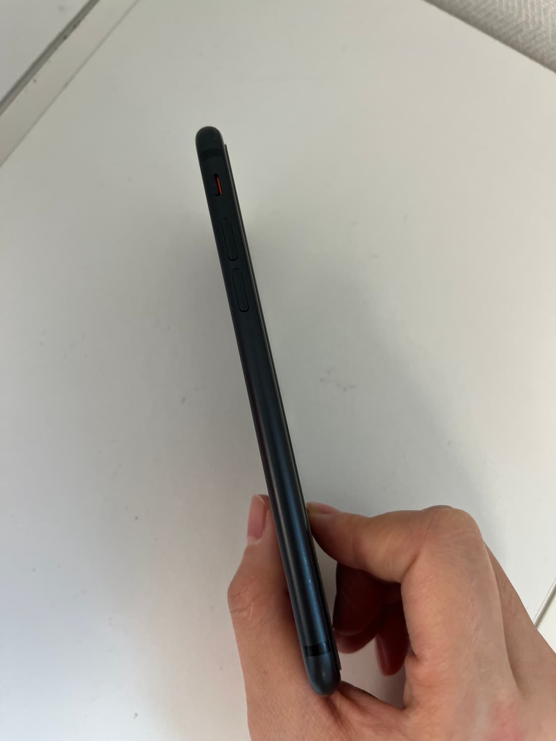 아이폰7 매트블랙 128GB 상품이미지4