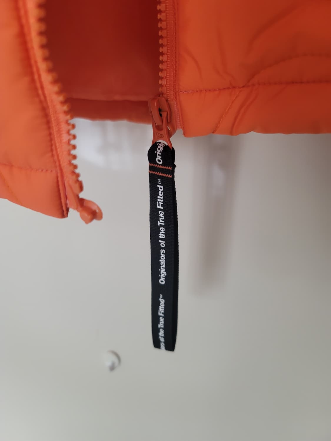 뉴에라 오렌지 퀄팅자켓 M 95~100사이즈 상태극상

 상품이미지4