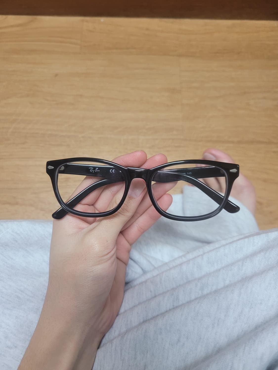 레이밴 뿔테 안경(블랙) 상품이미지1