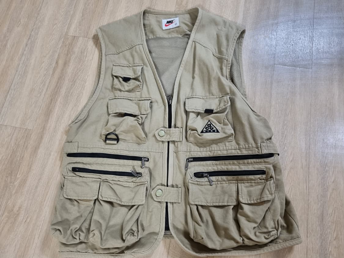 나이키 ACG 베이지 아웃도어 조끼 상품이미지1