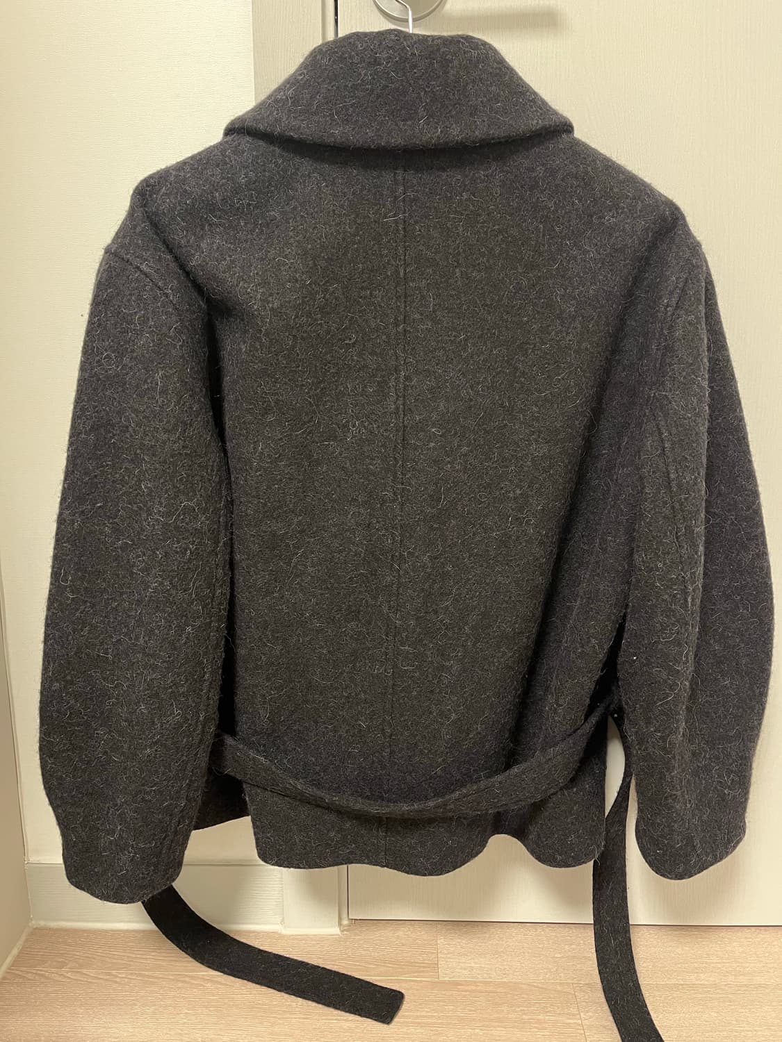 르메르 배스로브 숏코트 34 상품이미지2