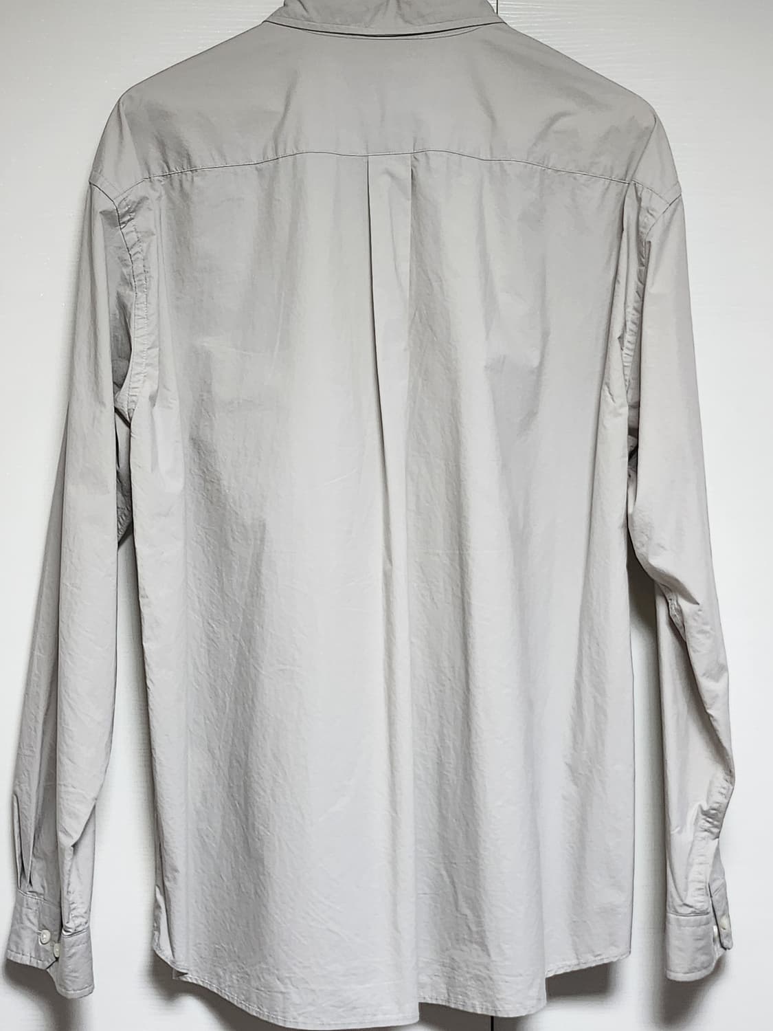 [L] 유니온블루 에디터 셔츠 그레이 상품이미지3