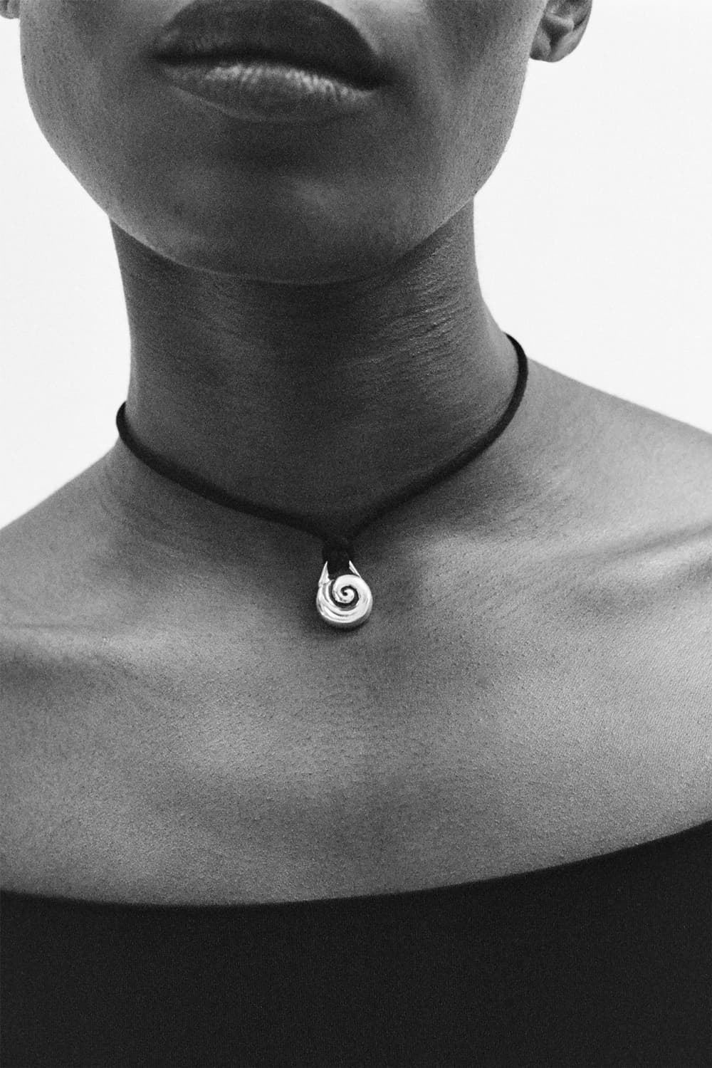 소피부하이 sophie buhai nautilus choker 상품이미지1