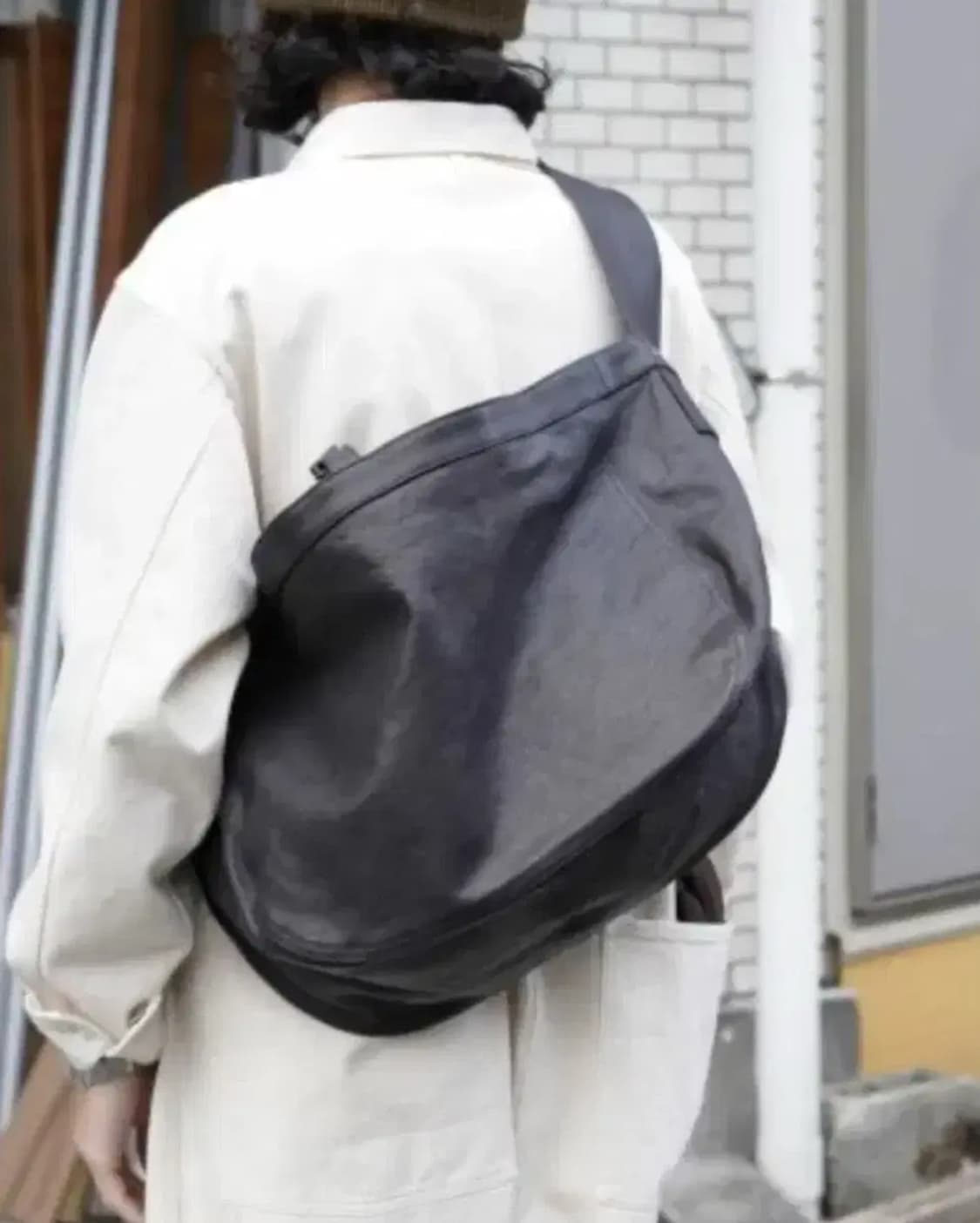 타이가 타카하시 뉴스보이백 라지 홀스레더 상품이미지3