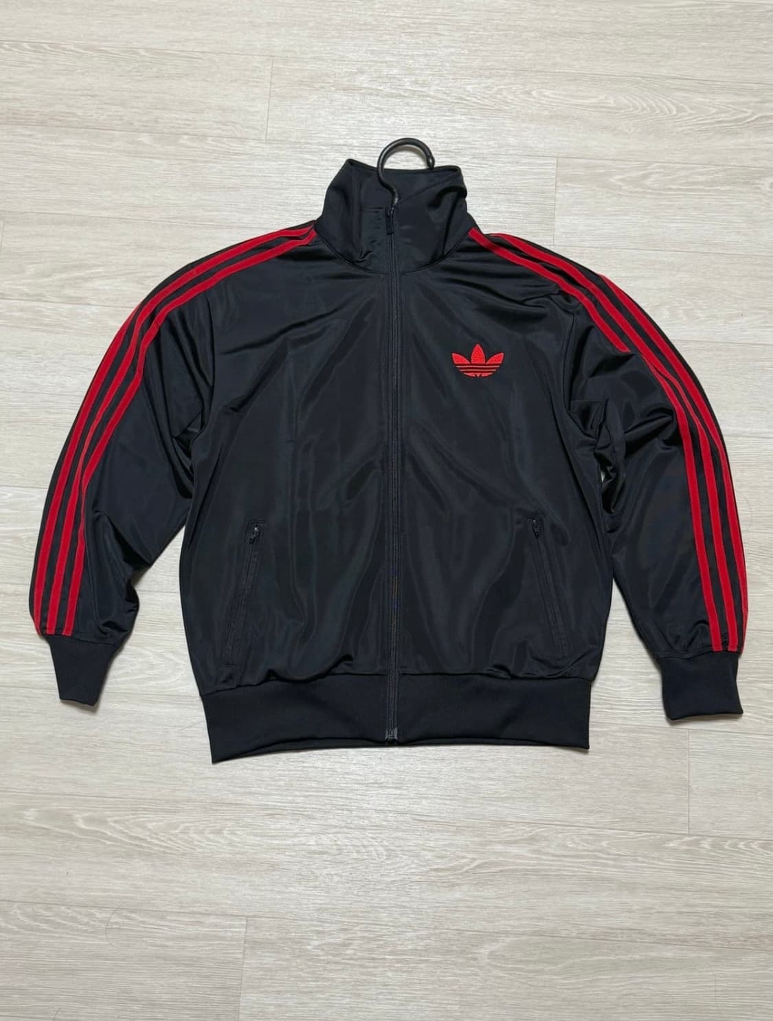 아디다스 검빨져지  상품이미지1