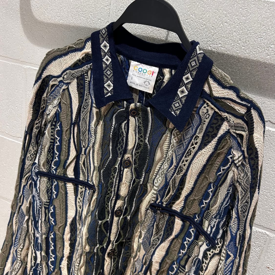 Vintage Coogi Cable Knit Cardigan 상품이미지1