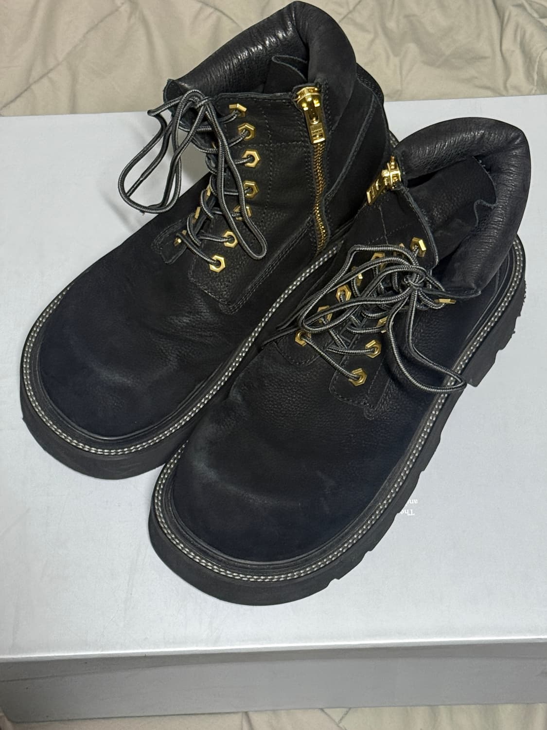 쏘유레슈어 벨루가 블랙 270 상품이미지2