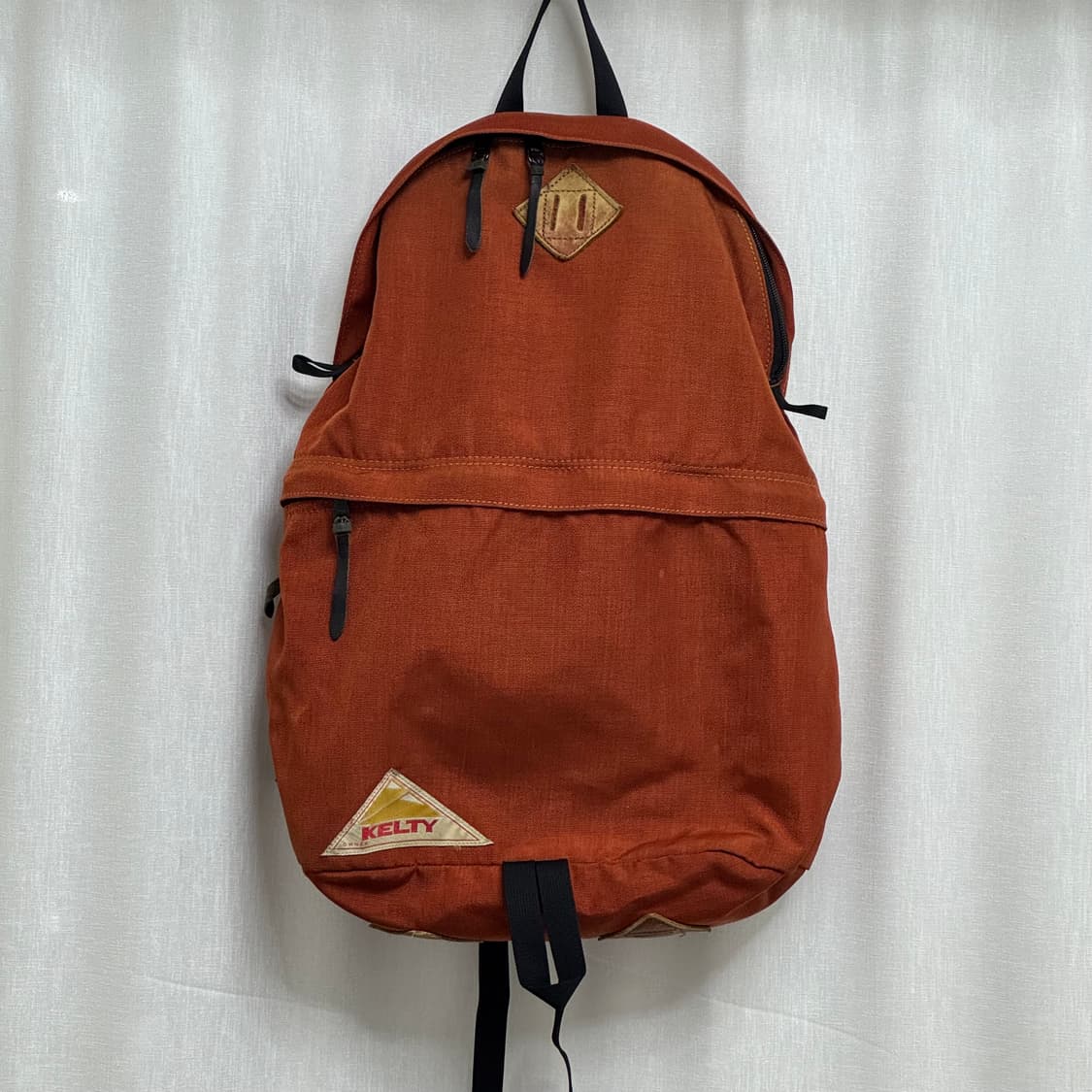 OS) 빔즈보이 x 켈티 오렌지 백팩 사부작트 상품이미지2