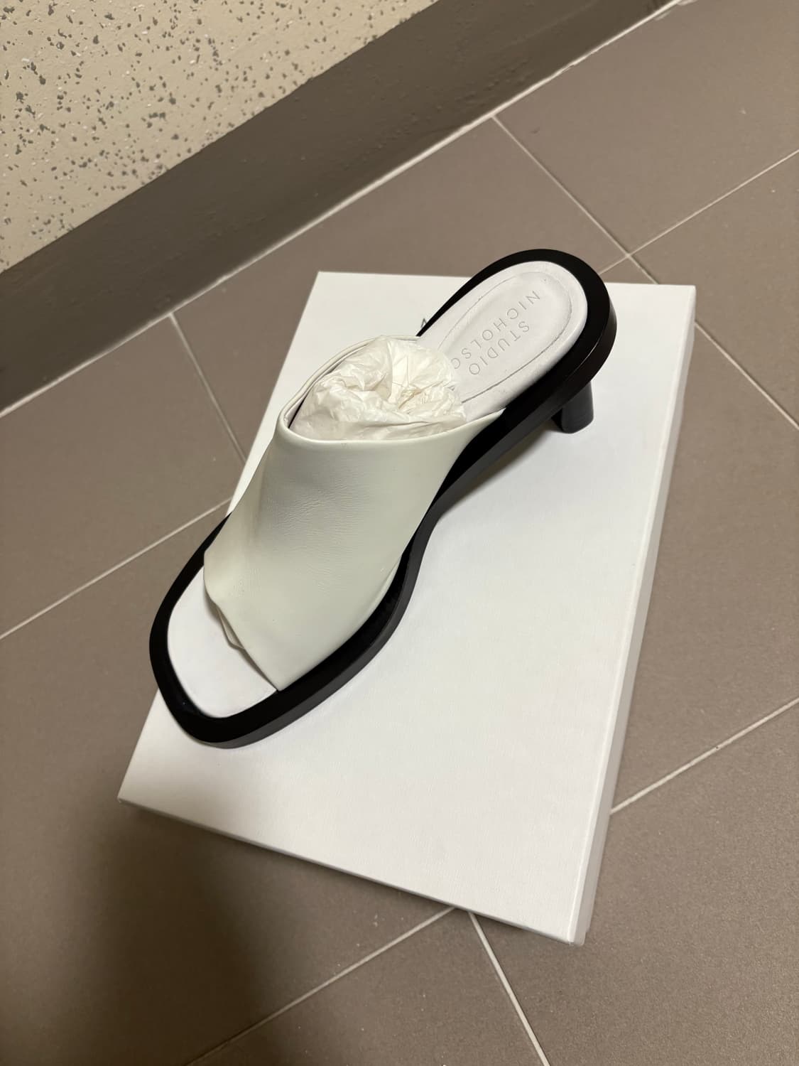 스튜디오니콜슨 로우힐 레더샌들  상품이미지2