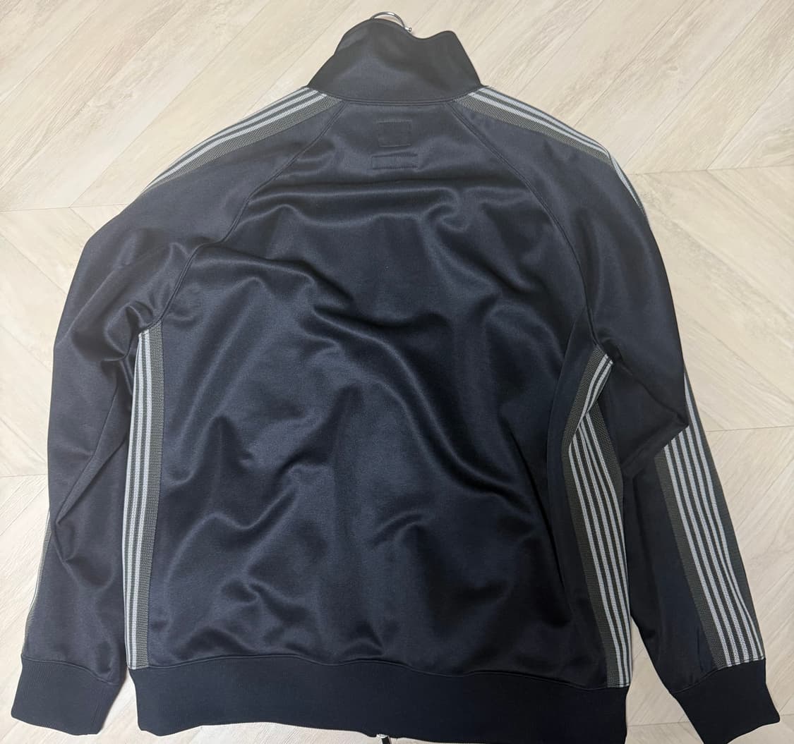 니들스 누비안 트랙자켓 XL 상품이미지2