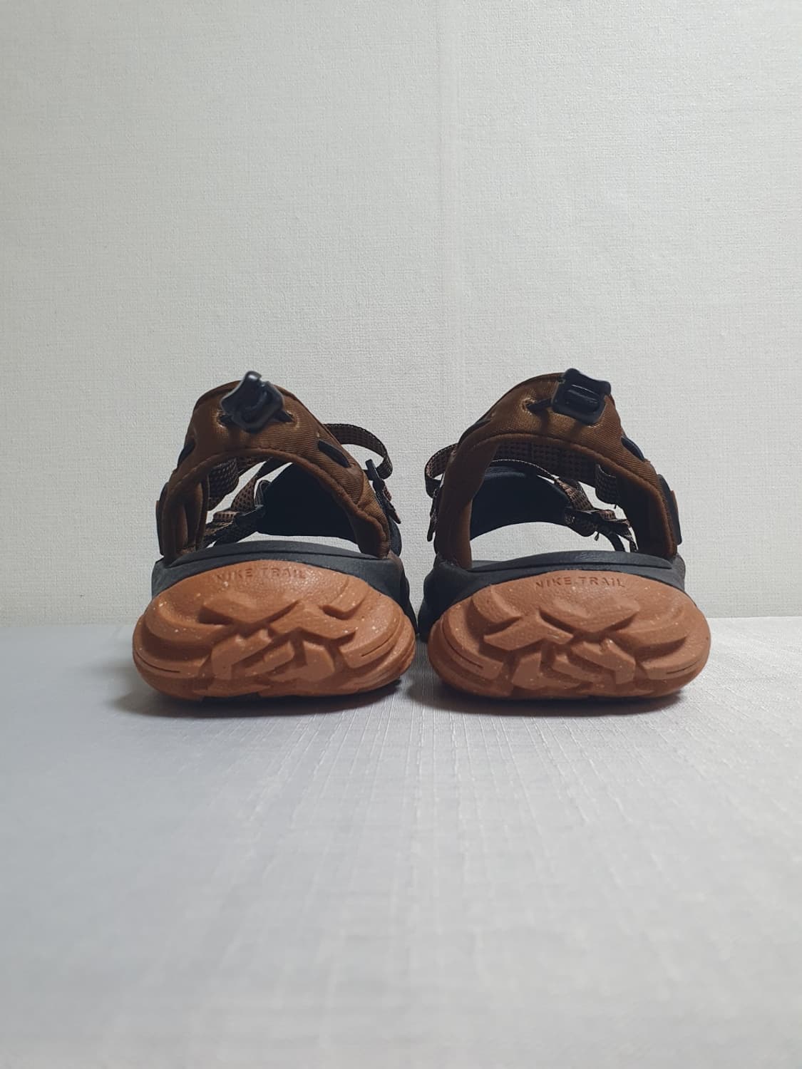 택포가 240mm 나이키 샌들 오네온타 브론즈 스트랩샌들  상품이미지6