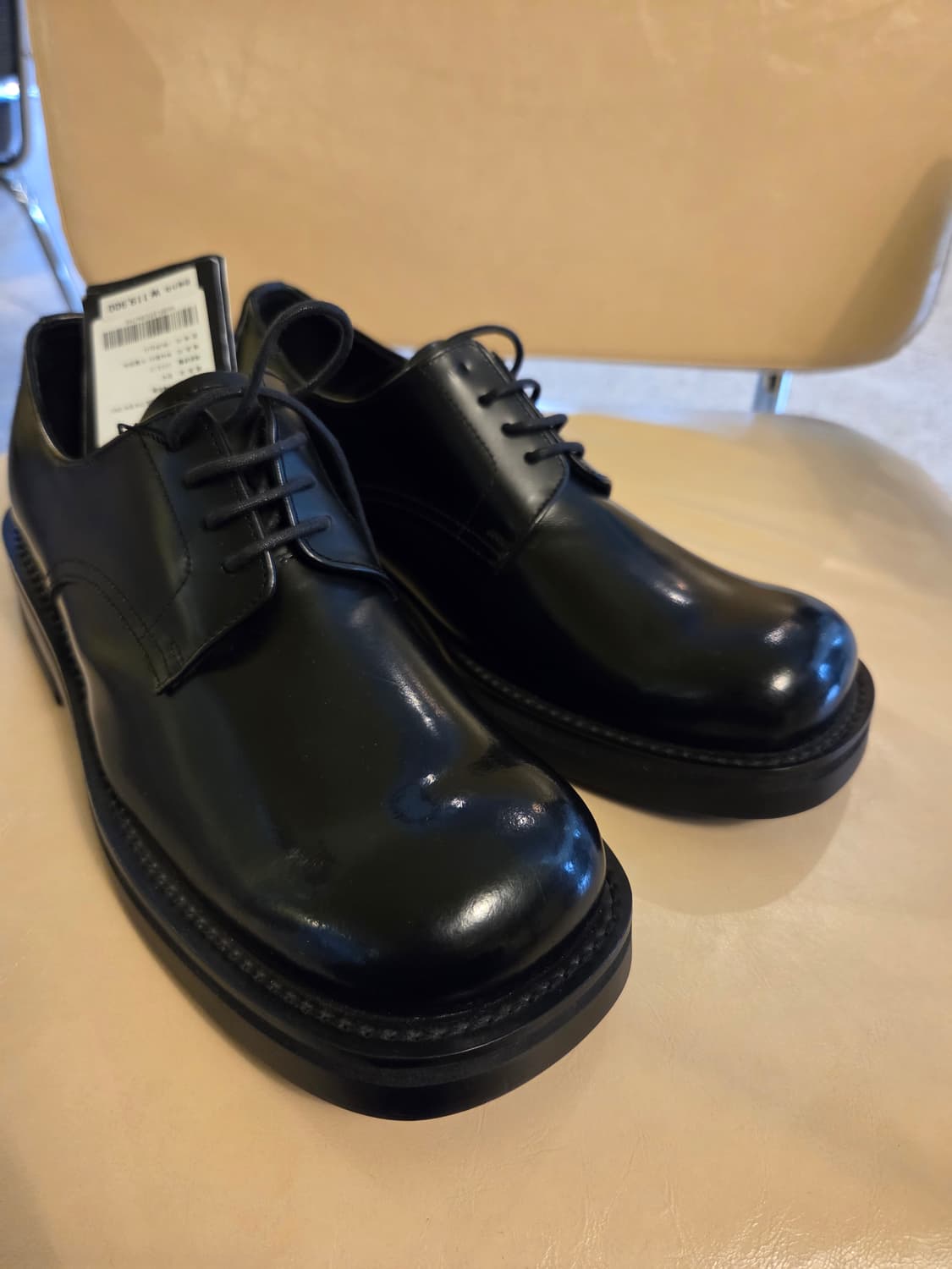 무신사 여성 와이드 스퀘어 더비슈즈  상품이미지3