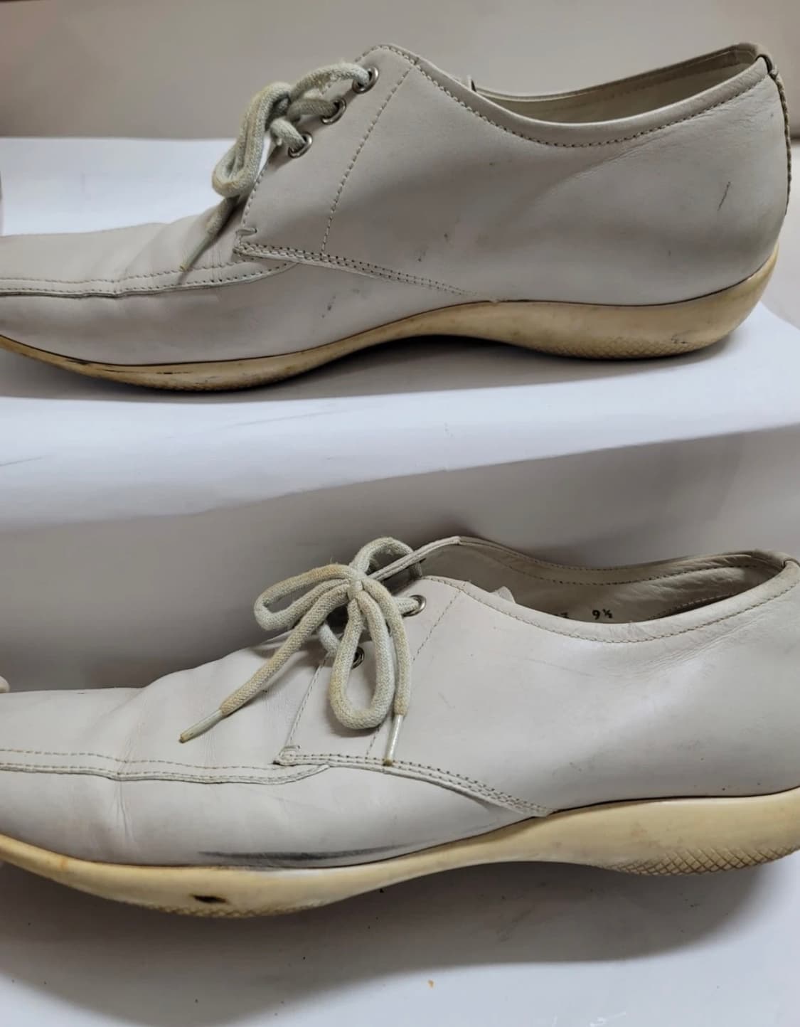 프라다 흰색 레더 구두 상품이미지3