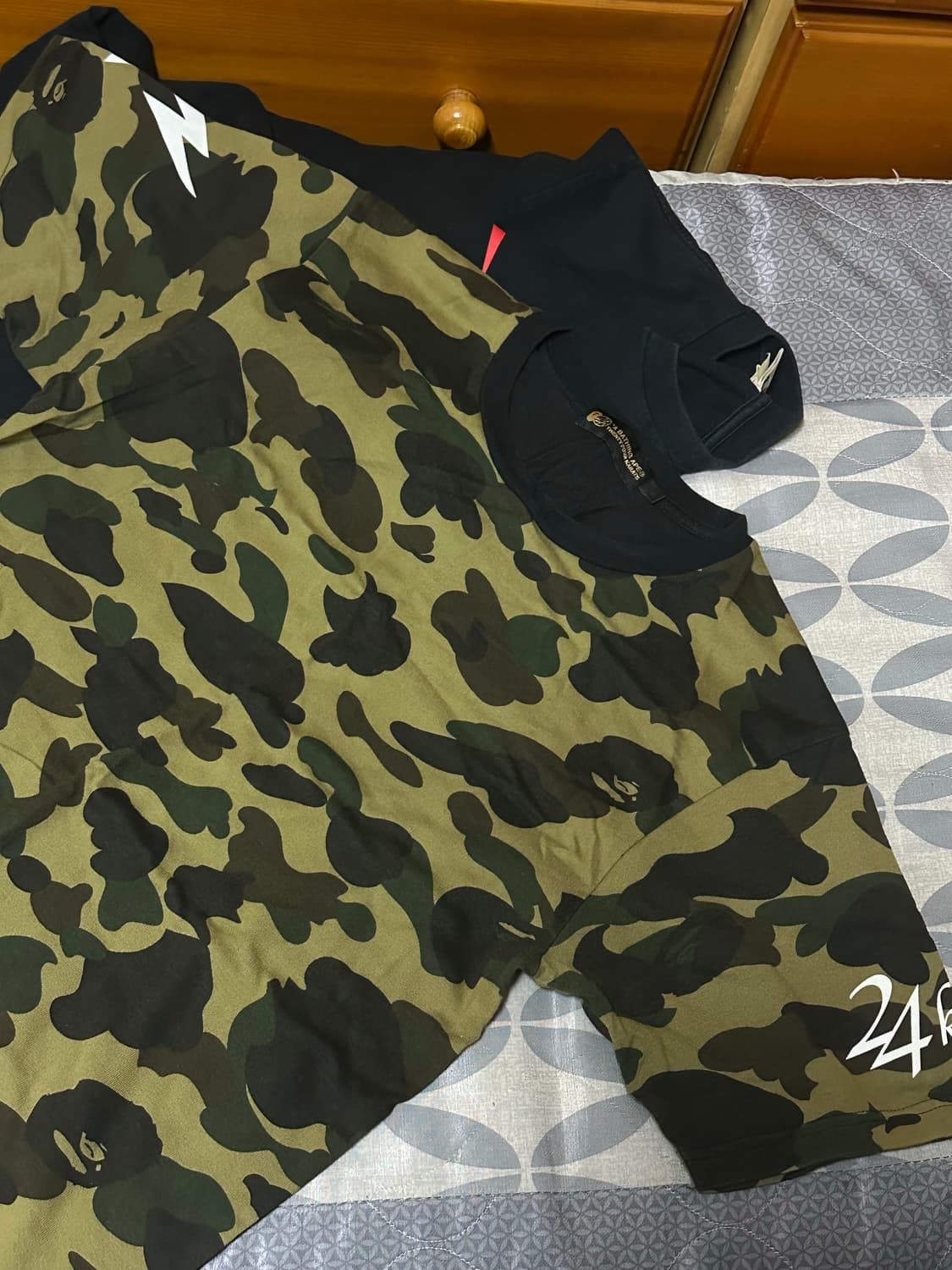 베이프 24Karats 카모 반팔 상품이미지1