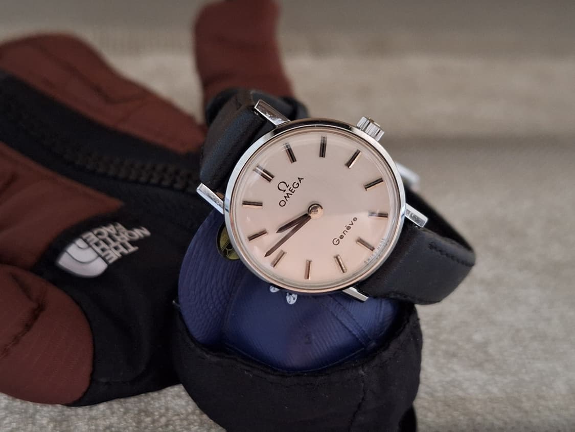 오메가시계 제네브 70s 빈티지 수동시계 판매합니다 상품이미지2