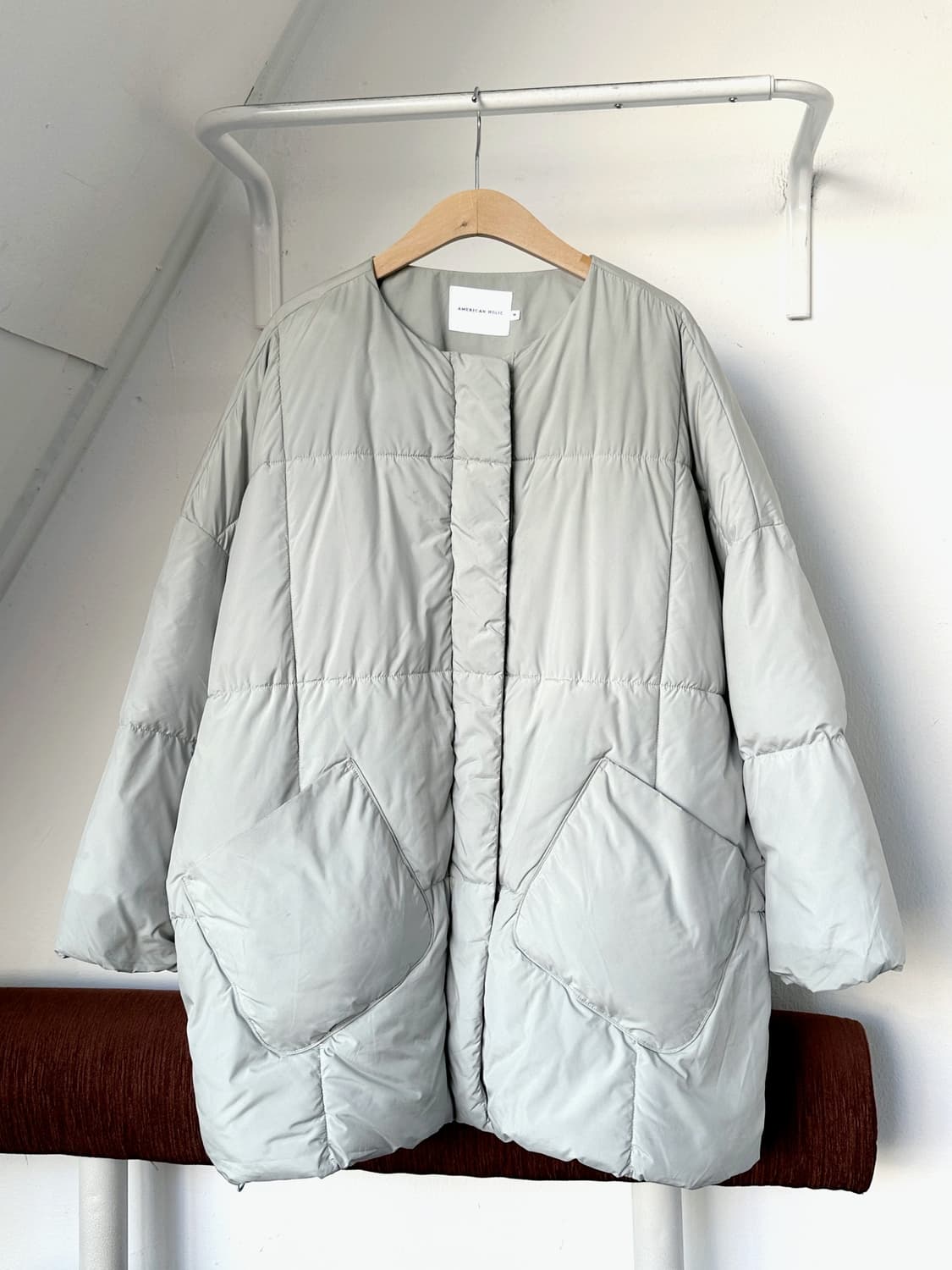 Padded design crew neck over parka 상품이미지4