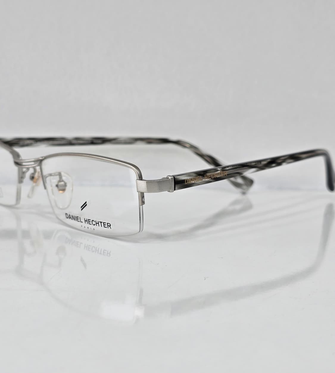 DANIEL HECHTER 실버 반무테 상품이미지1