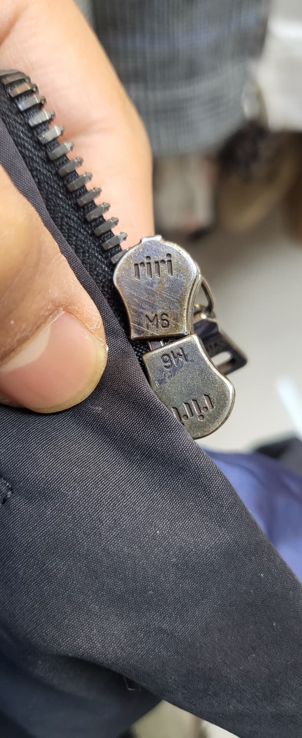 프라다 재깃 100 상품이미지5