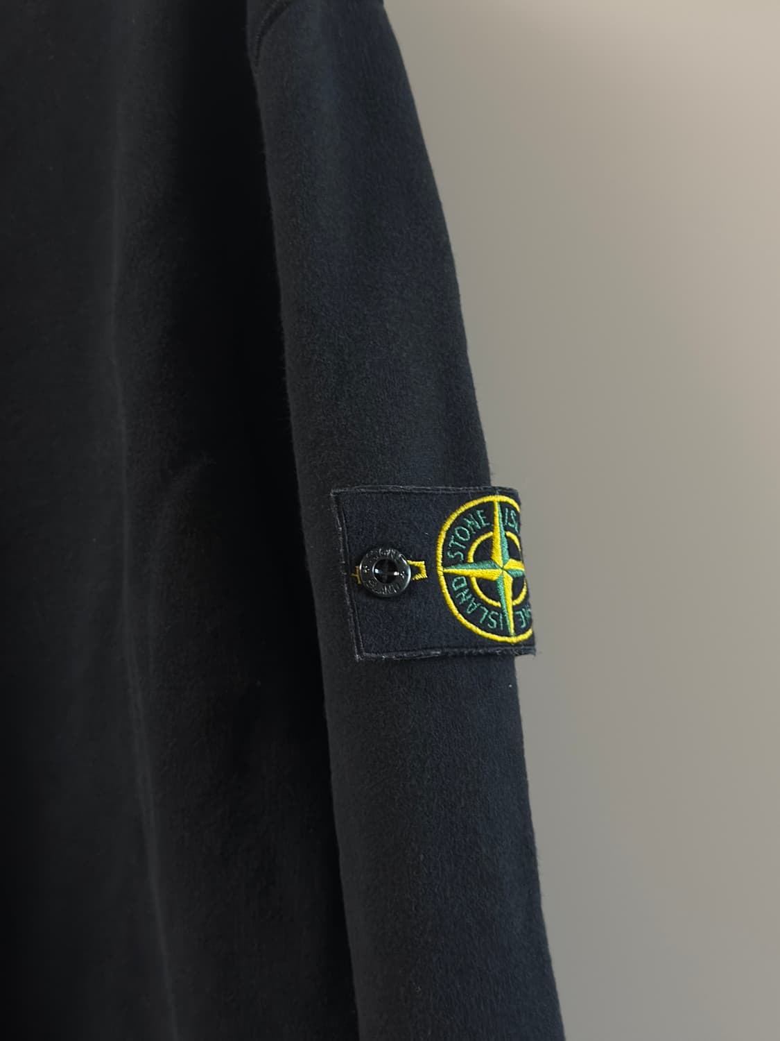 스톤아일랜드 맨투맨 L사이즈 팝니다! 상품이미지2