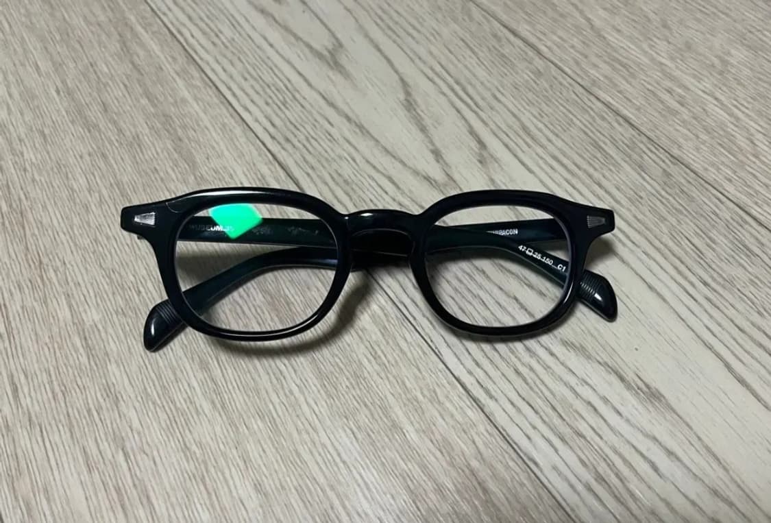 뮤지엄35 c1 블랙색상 안경 상품이미지2