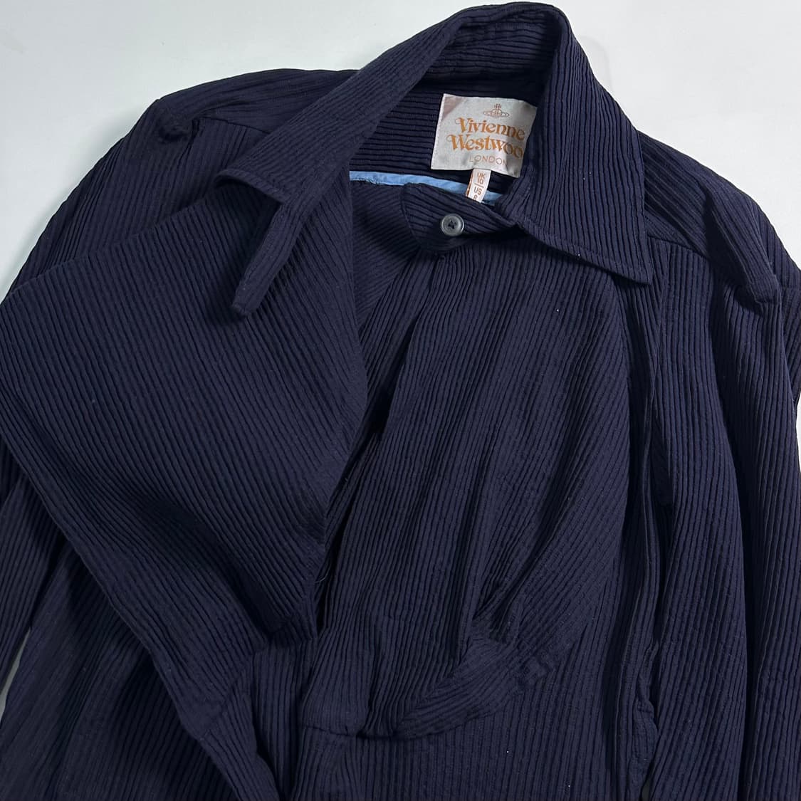 비비안웨스트우드 언발란스 셔츠 상품이미지3