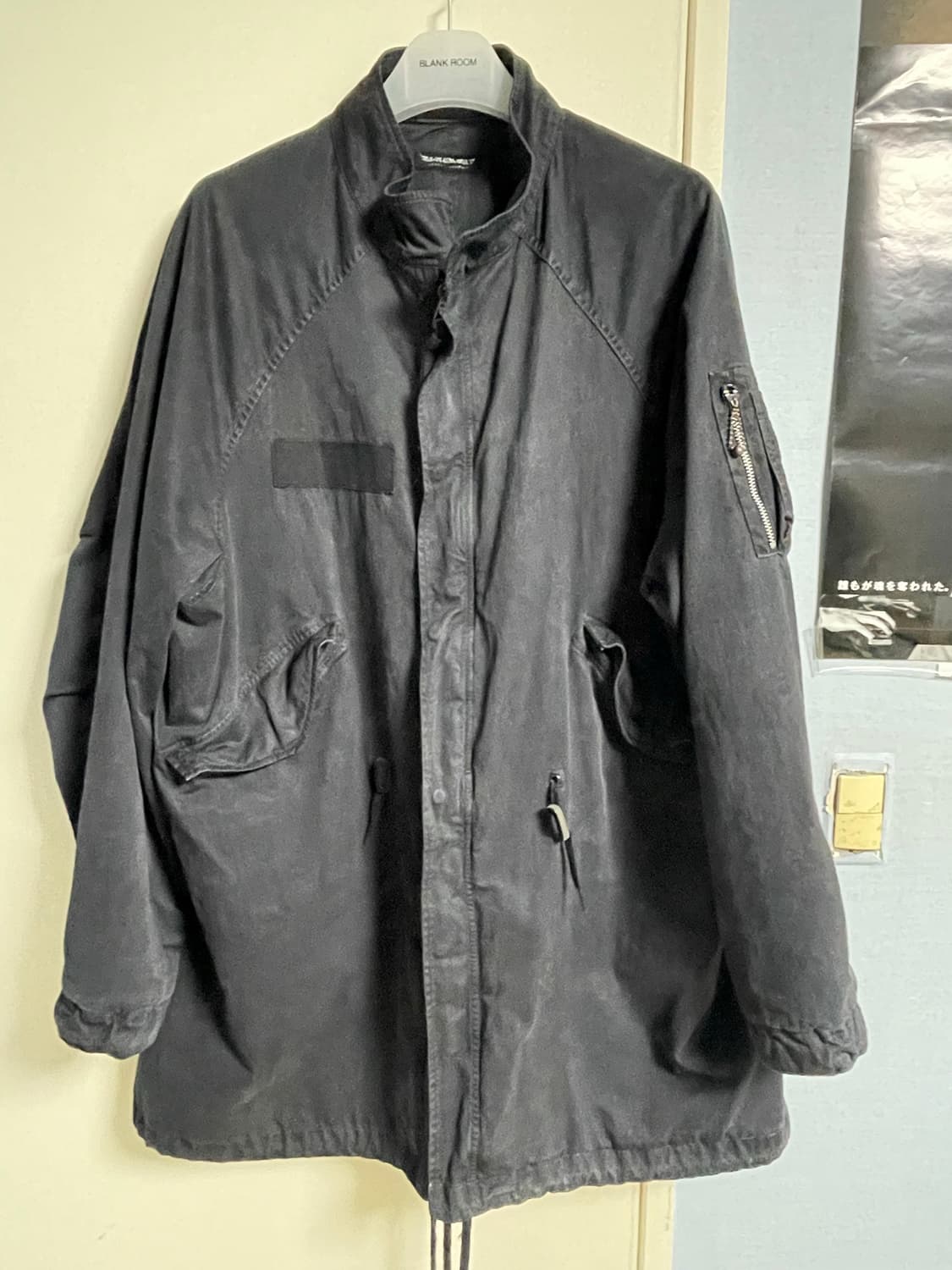 블랙아웃 피쉬테일 L 상품이미지1