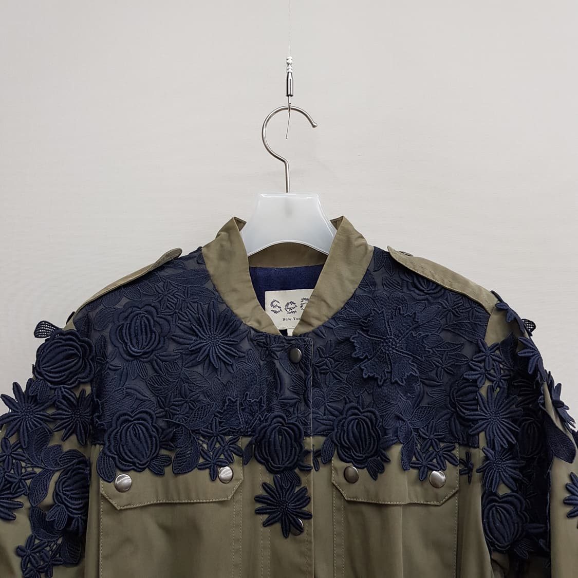 SEA NEW YORK 플라워 아플리케 밀리터리 자켓 S사이즈 상품이미지3