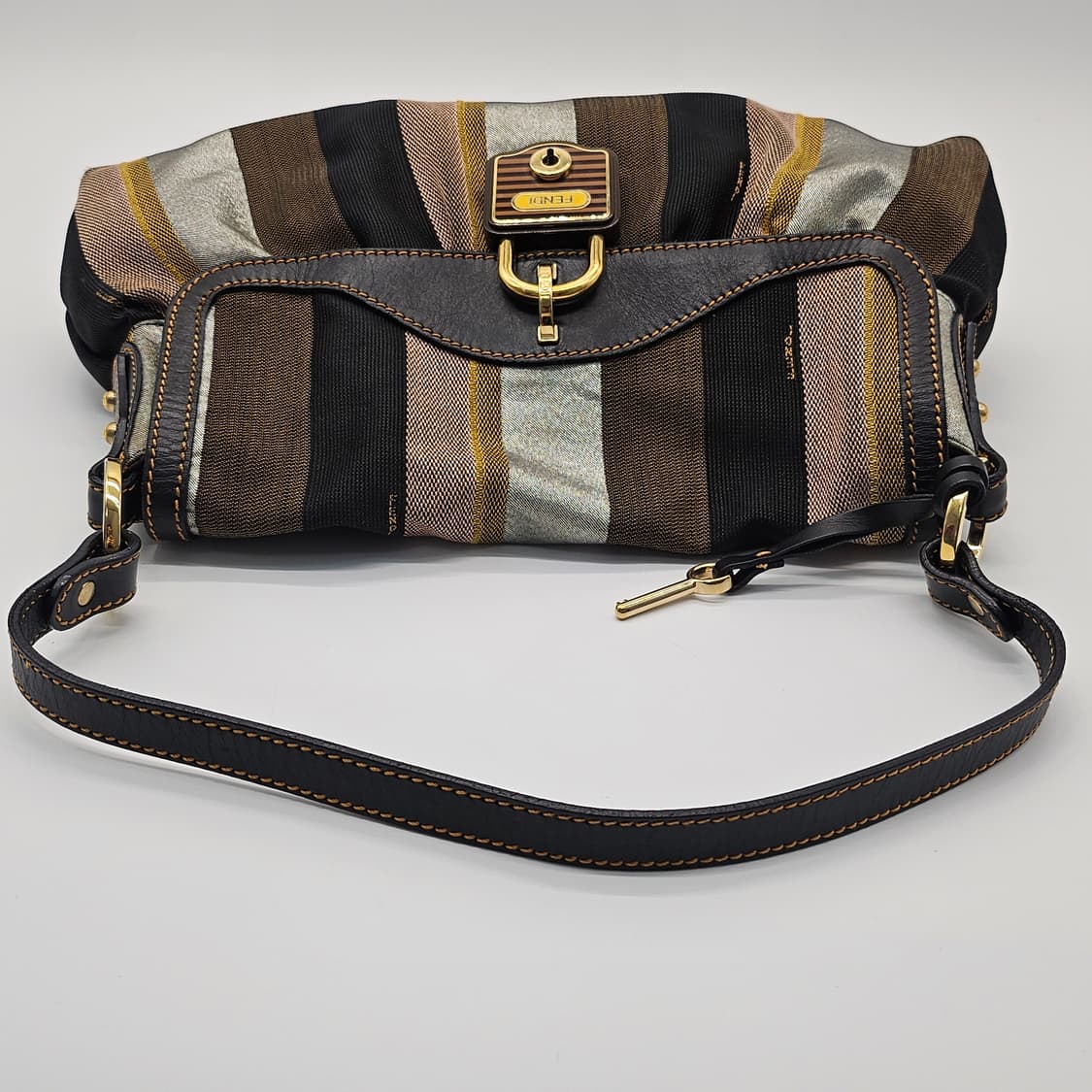 정품 펜디 페퀸 스프라이트 숄더백 상품이미지7