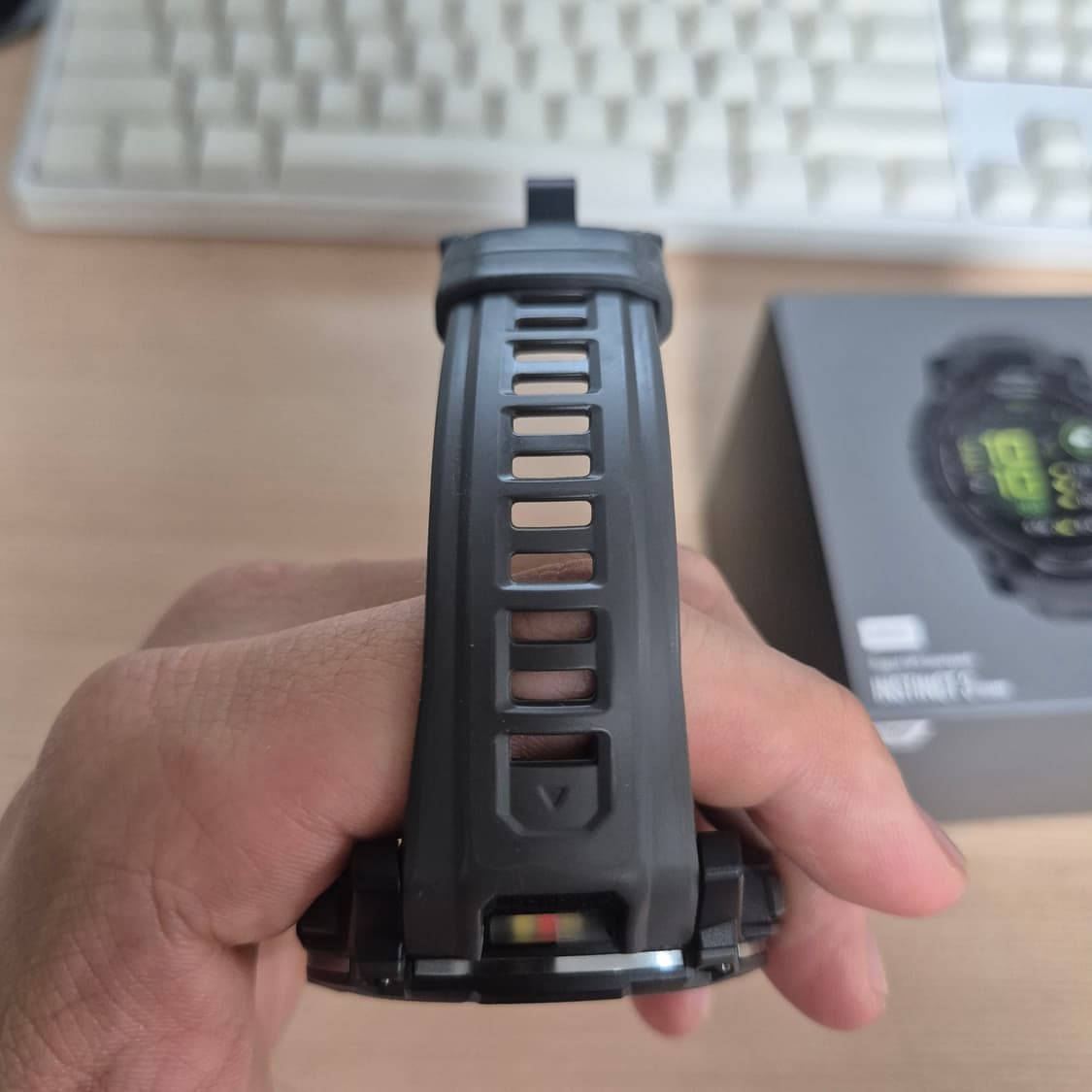 가민 인스팅트3 50mm 아몰레드 제품 상품이미지4