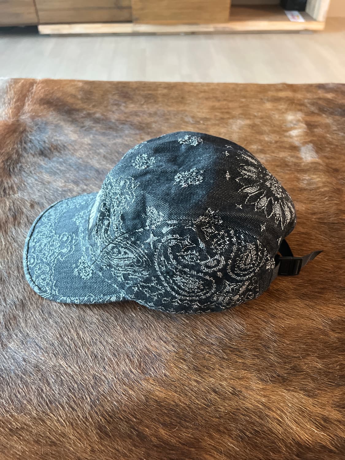 supreme 반다나 캠프캡 상품이미지2