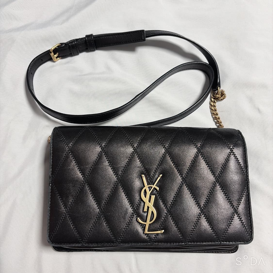 생로랑 블랙 퀼팅 체인 크로스백 상품이미지1