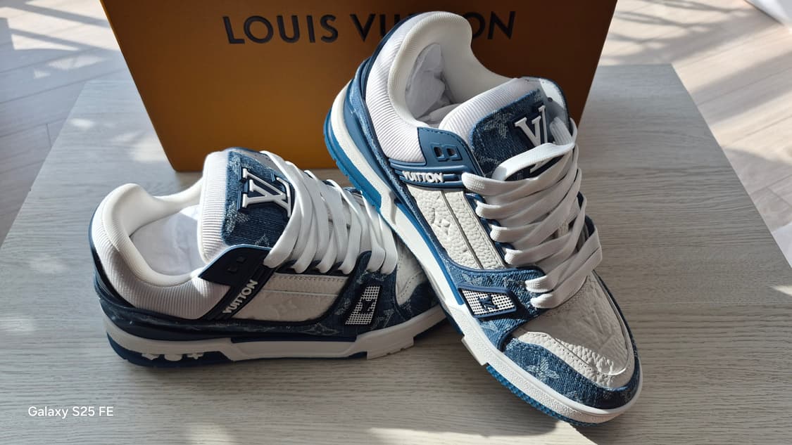 루이뷔통스니커즈 상품이미지5