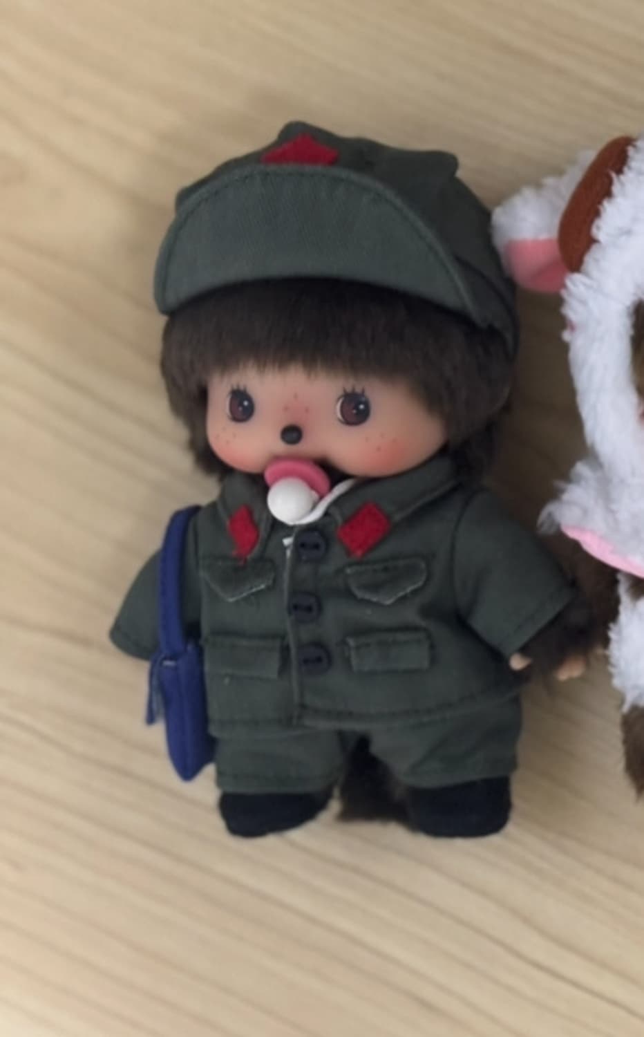몬치치 베비치치 군인 상품이미지1