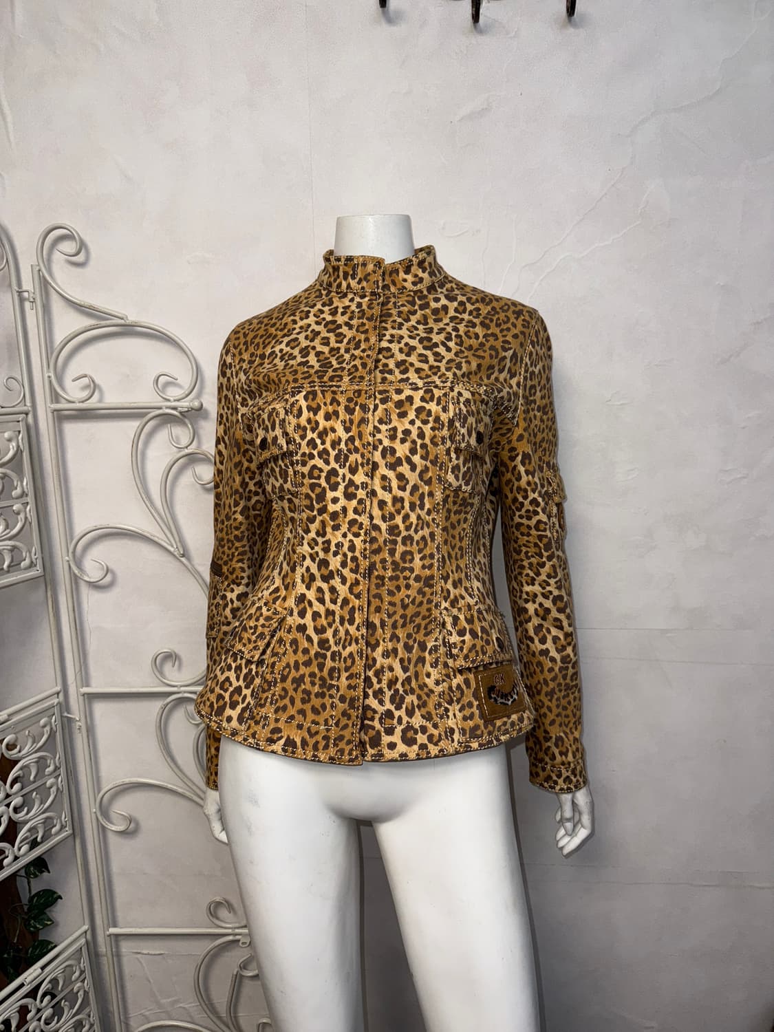 GK brown leopard pocket detail zipup jk 상품이미지2