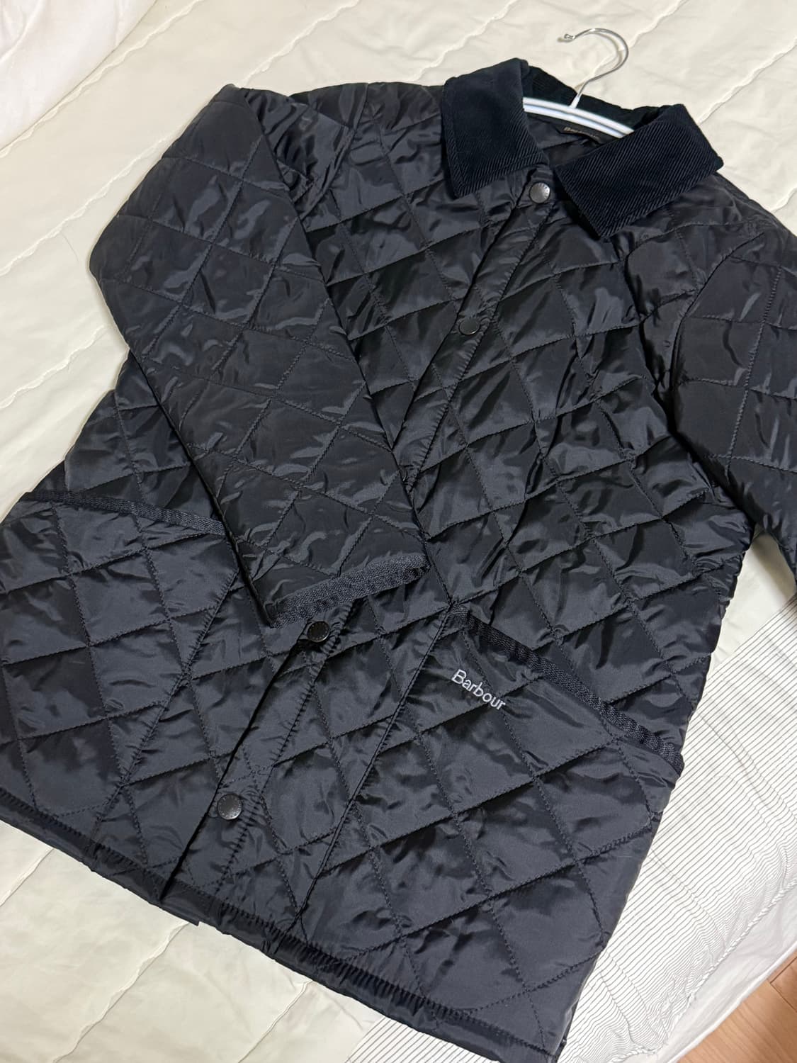 바버 퀼팅 자켓 블랙 색상 L 상품이미지1